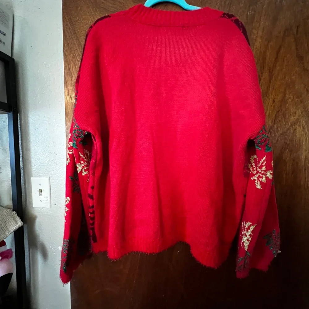 33 Degrees Red Festive Women's Sweater - Picture 3 of 3